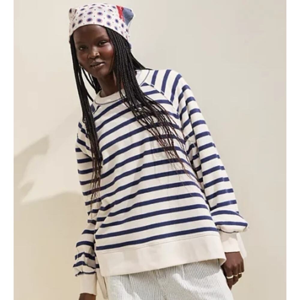 Aerie East West Crew Sweatshirt Womens Large Ivory Navy Striped Oversized Beachy - Picture 5 of 10